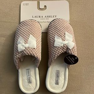 Laura Ashley Memory Foam Slippers NWT